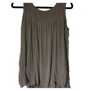 Grey tank top